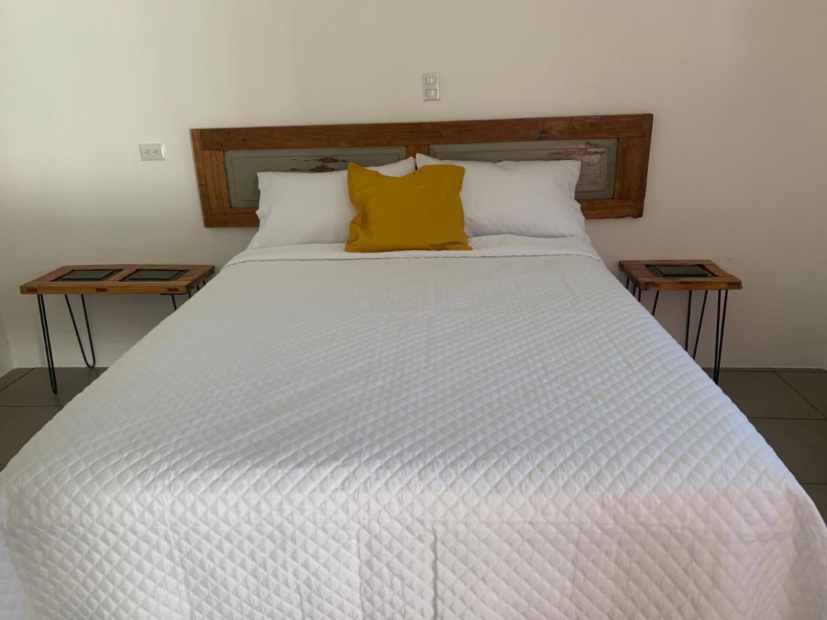 El Chirris Tzanjay Hotel San Juan La Laguna Ngoại thất bức ảnh